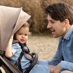 Let’s roll: WIN een buggy van Prénatal in de chique kleur sand (t.w.v. €249,-)